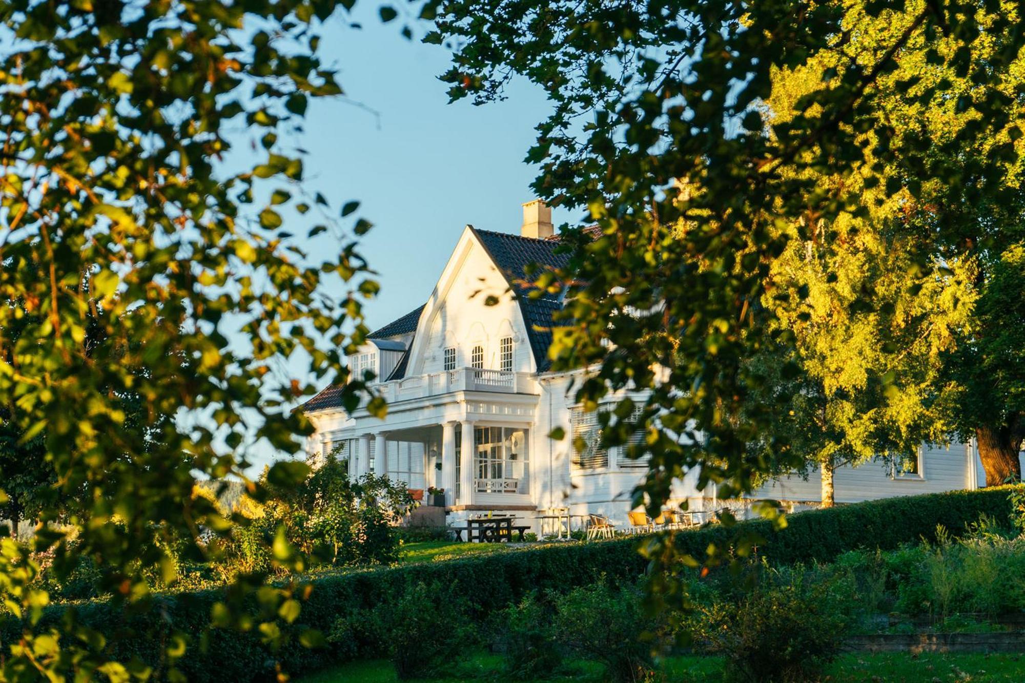 Thorbjornrud Hotell Jevnaker Exterior photo